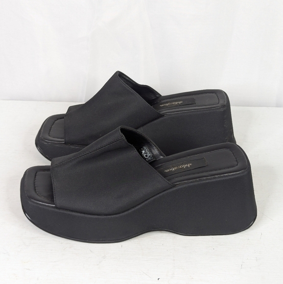 Xhilaration Y2K 90s Platform Chunky Slide Sandals - Picture 3 of 7